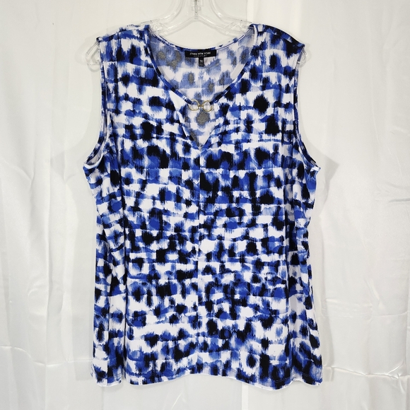 Jones New York Tops - Jones New York Size 2X Blue and White Sleeveless Top